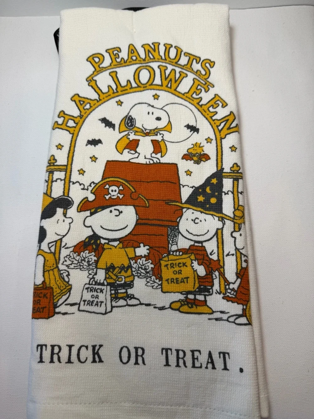 Peanuts x Rae Dunn Halloween Snoopy Trick or Treat Kitchen Towels